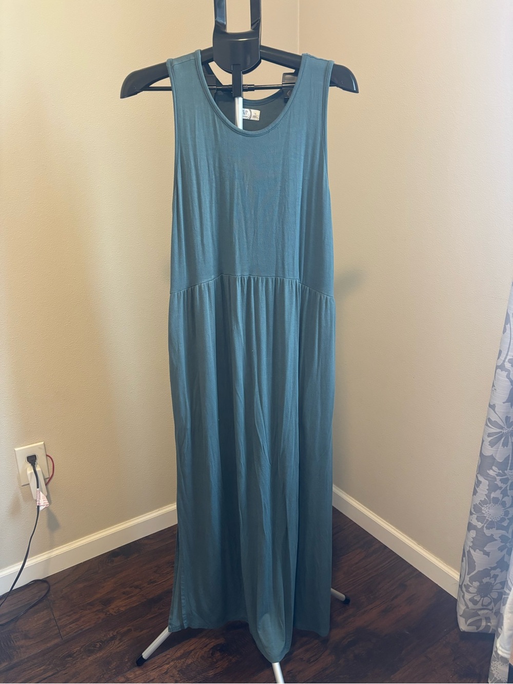 Maurices 24/7 Sleeveless Knit Maxi‎ Dress with Pockets Teal Blue 1X